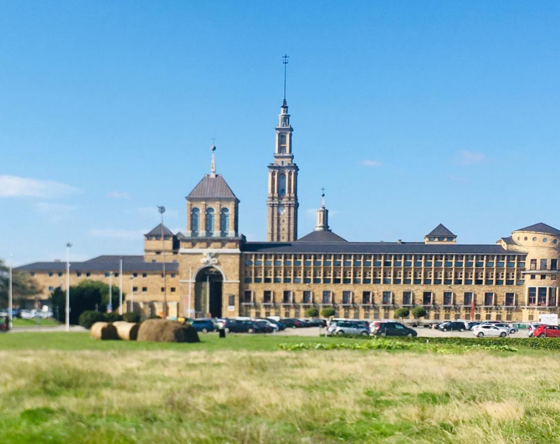 Apto. Jesuitas Gijón Eksteriør billede